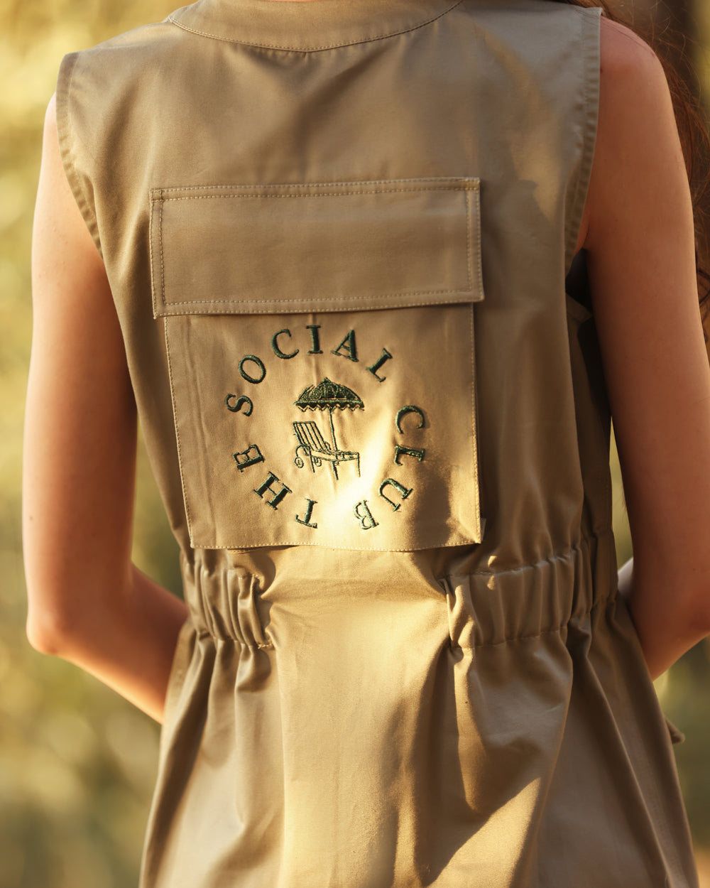 LE CLUB VEST DRESS