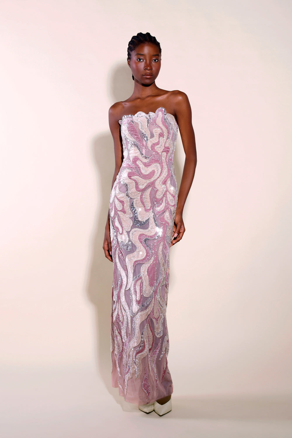 Sélyna Embroidered Velvet Gown