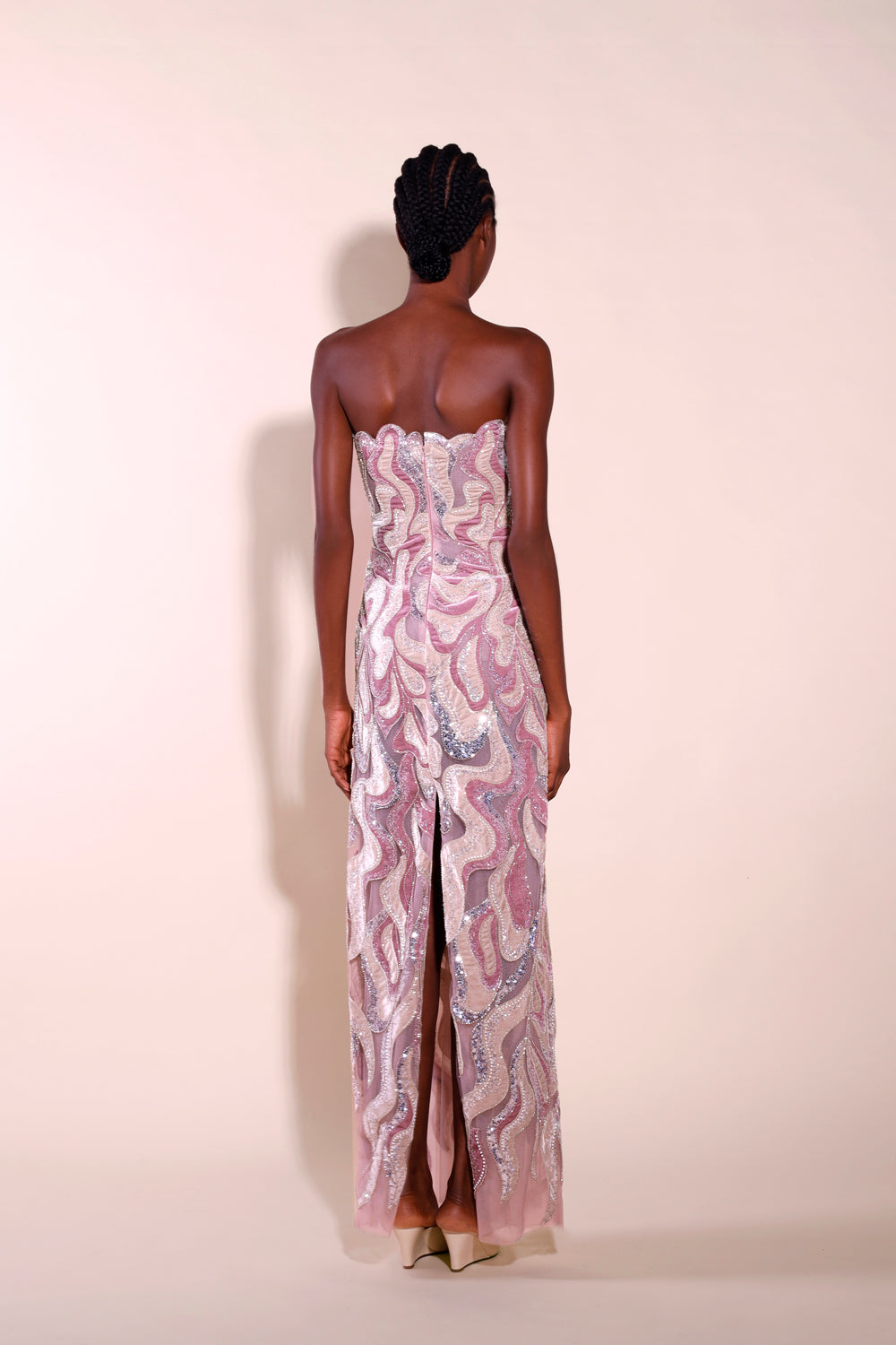 Sélyna Embroidered Velvet Gown