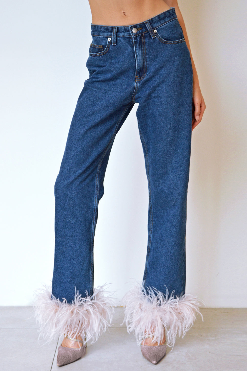 ASTRA FEATHER DENIM PANTS - POWDER PINK